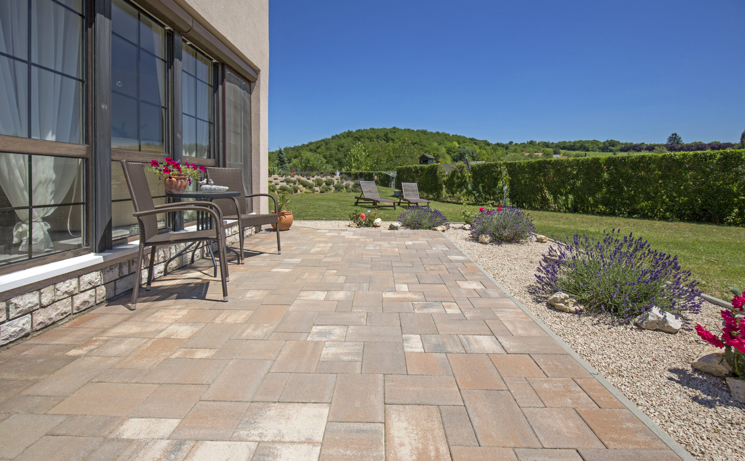 Taverna térkő kagylóhéj