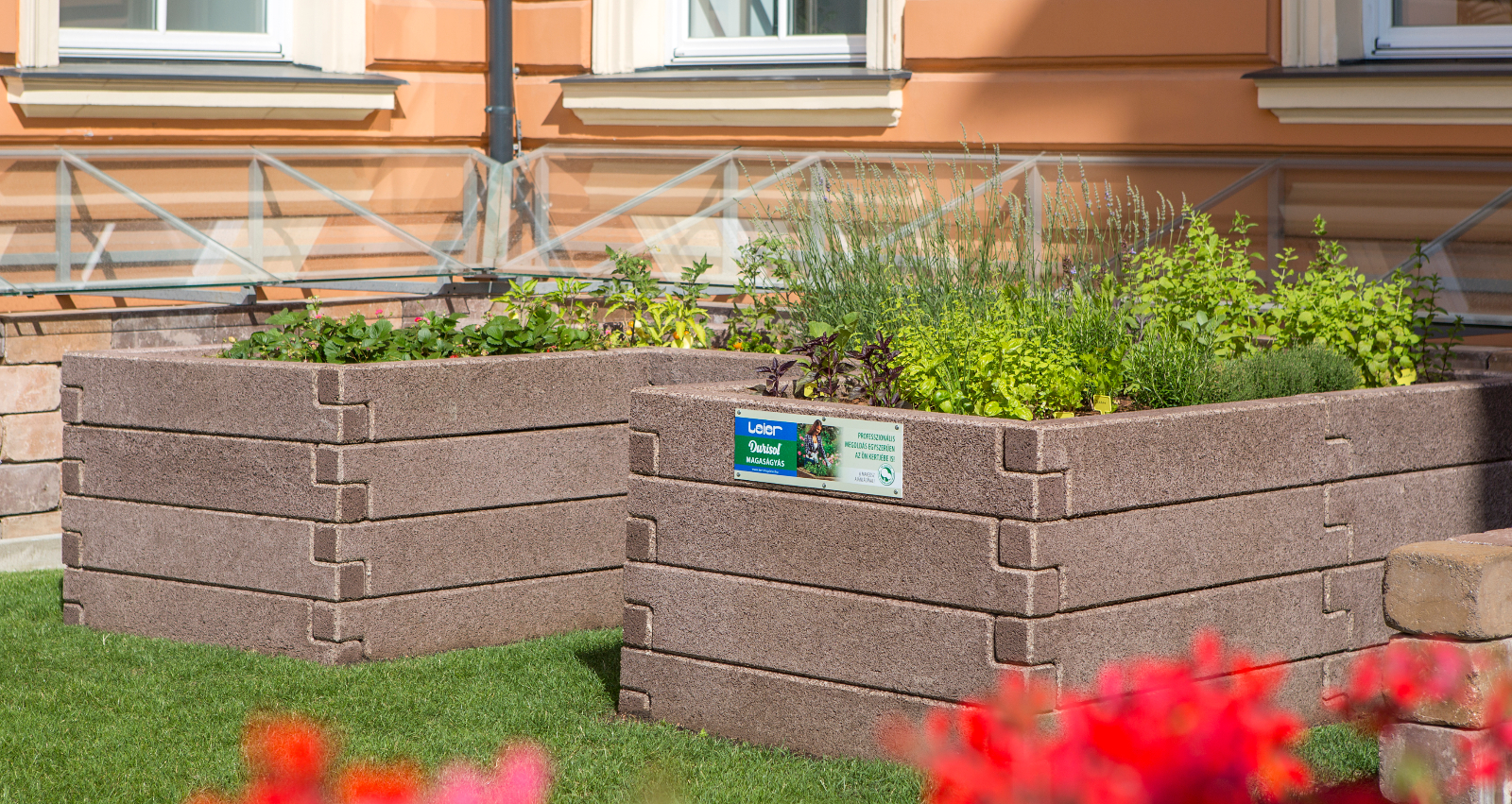 Magaságyás U alakzat - Image 14